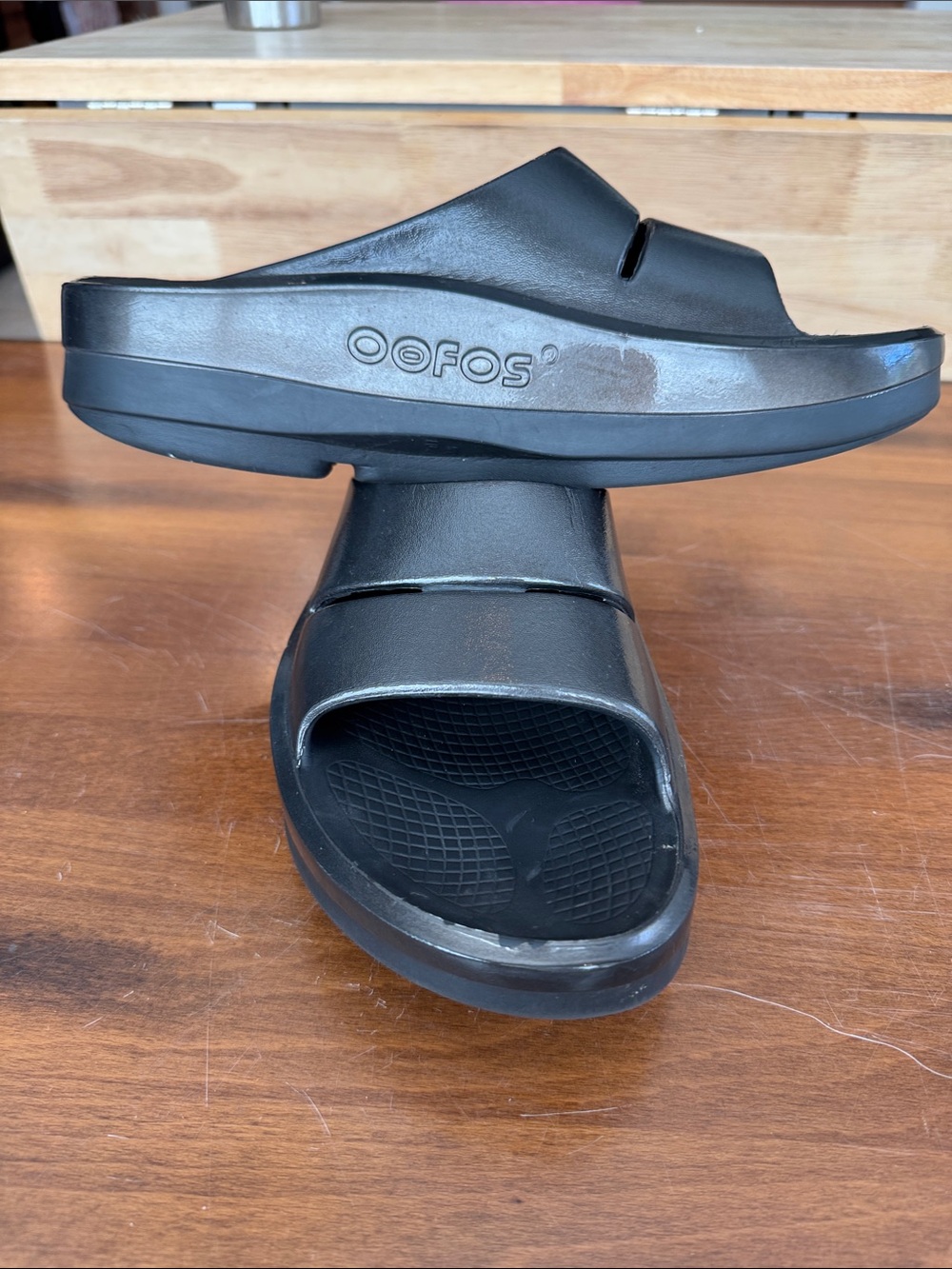 OOFOS black recovery, slide sandals, size 10 - Picture 2 of 7